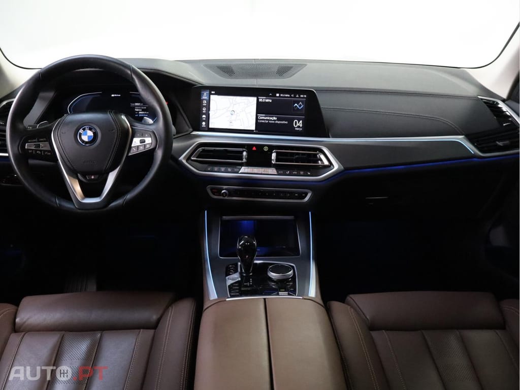 BMW X5 xDrive45e Auto Luxury 