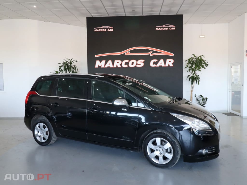 Peugeot 5008 1.6 E-HDi 7L Active 2-Tronic