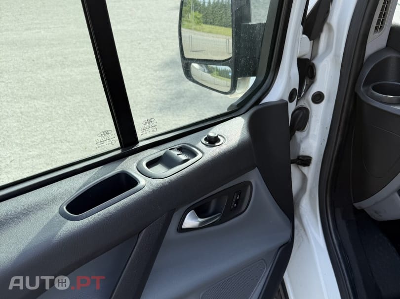 Ford Transit 2.2 TDCi H1