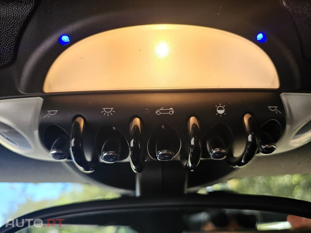 MINI Cabrio John Cooper Works