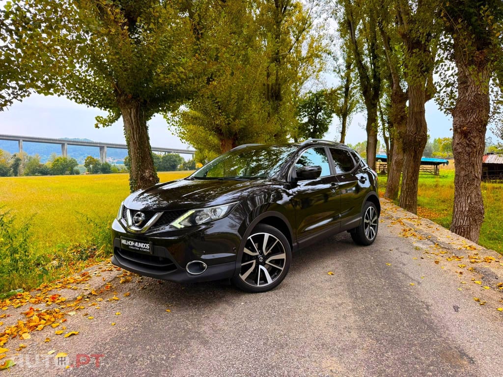Nissan Qashqai 1.5 dCi Tekna Pele