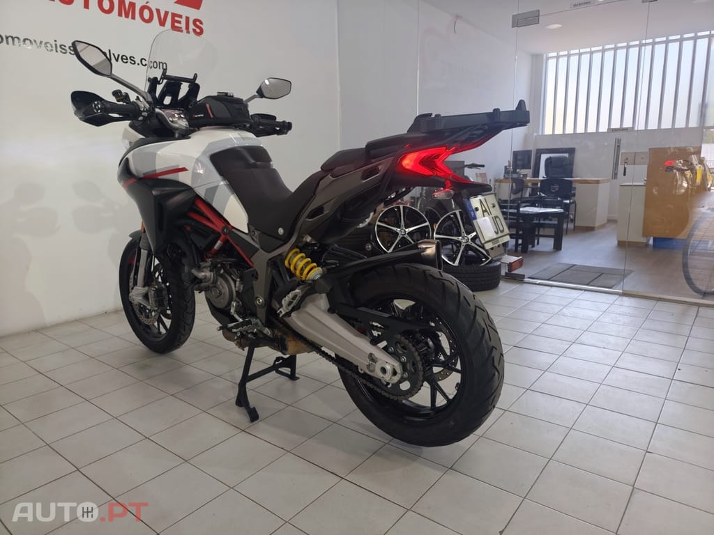 Ducati Multistrada 950 S  GP White