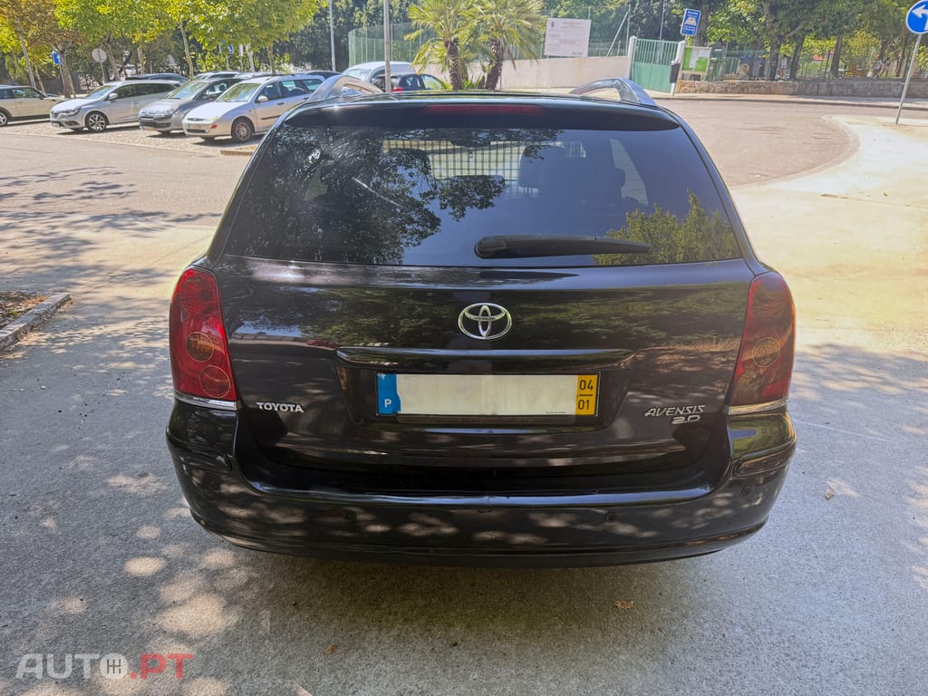 Toyota Avensis SW 2.0 D-4D NACIONAL