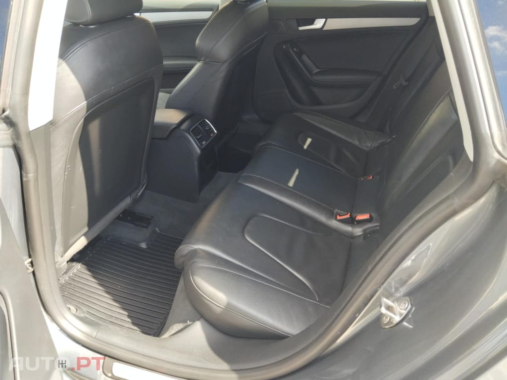 Audi A5 2.0 TDI S-LINE