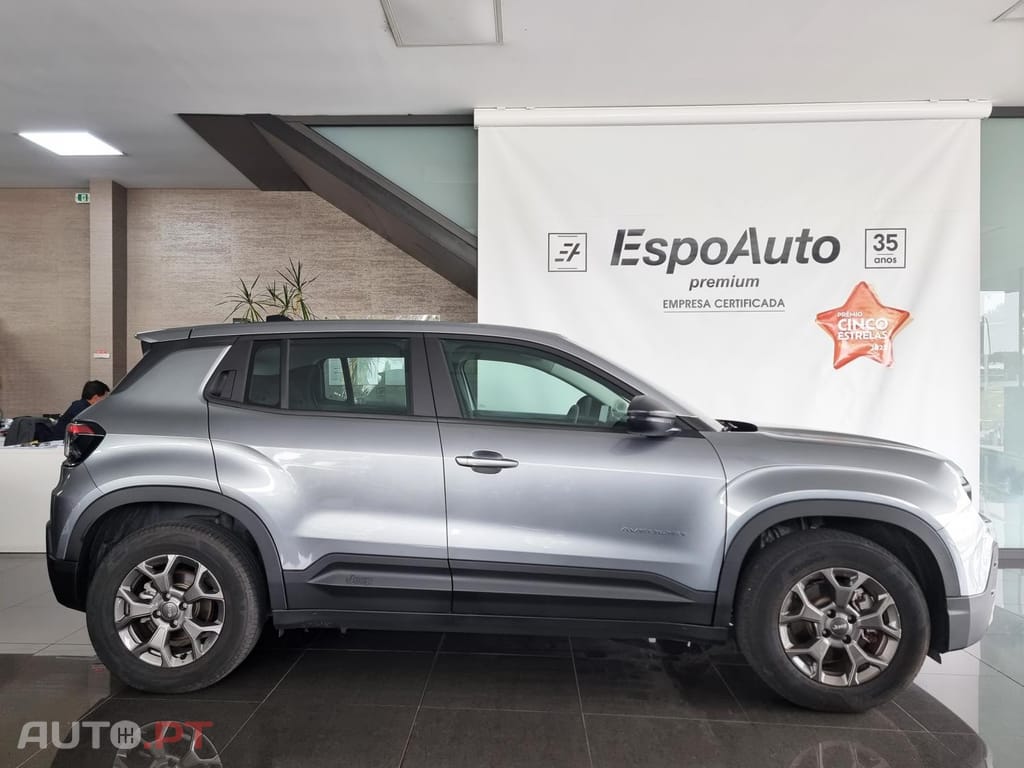 Jeep Avenger 54 kWh Longitude