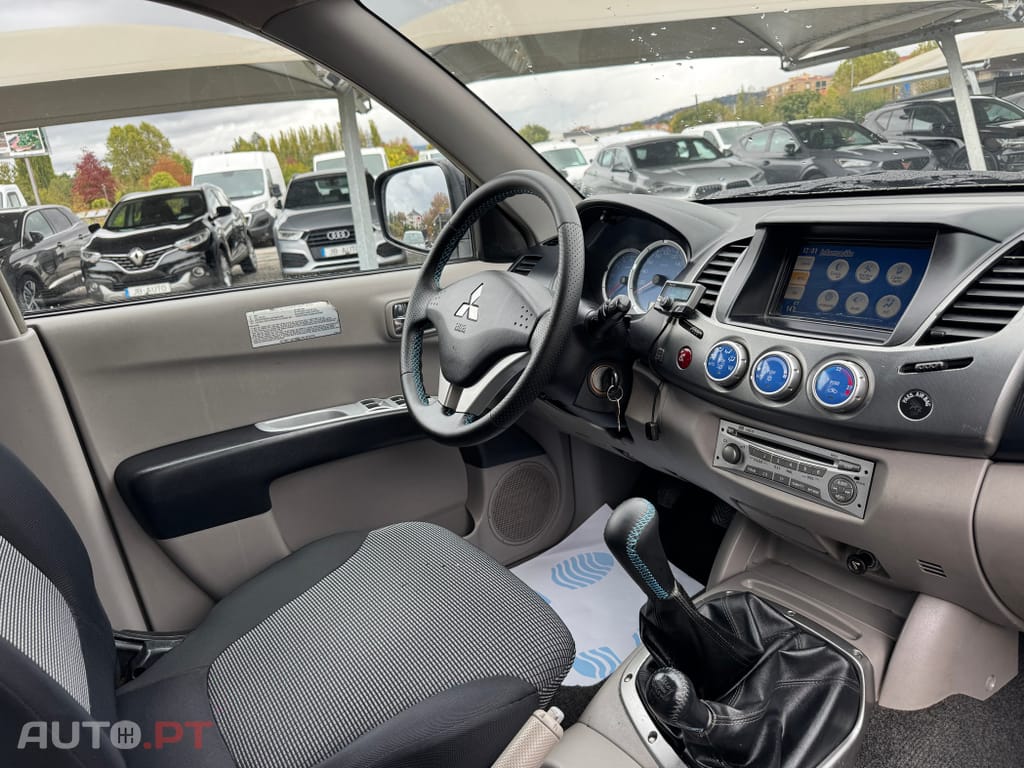 Mitsubishi L200 2.5 DI-D CD Intense 4WD