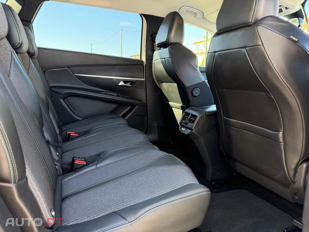 Peugeot 5008 1.5 BlueHDi Allure