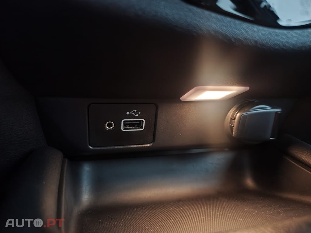 Nissan Juke 1.0 DIG-T Tekna Two Tone