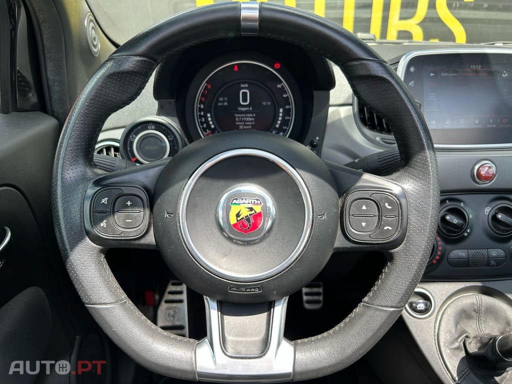 Abarth 595C 1.4 T-Jet Pista