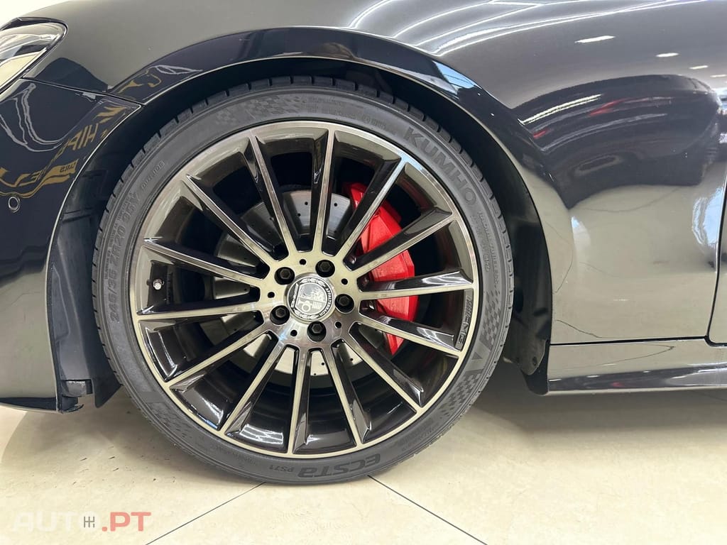 Mercedes-Benz E 220 d AMG Line