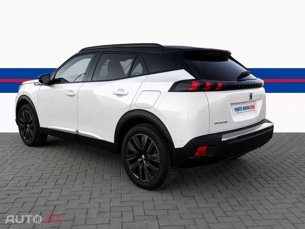 Peugeot E-2008 GT Pack