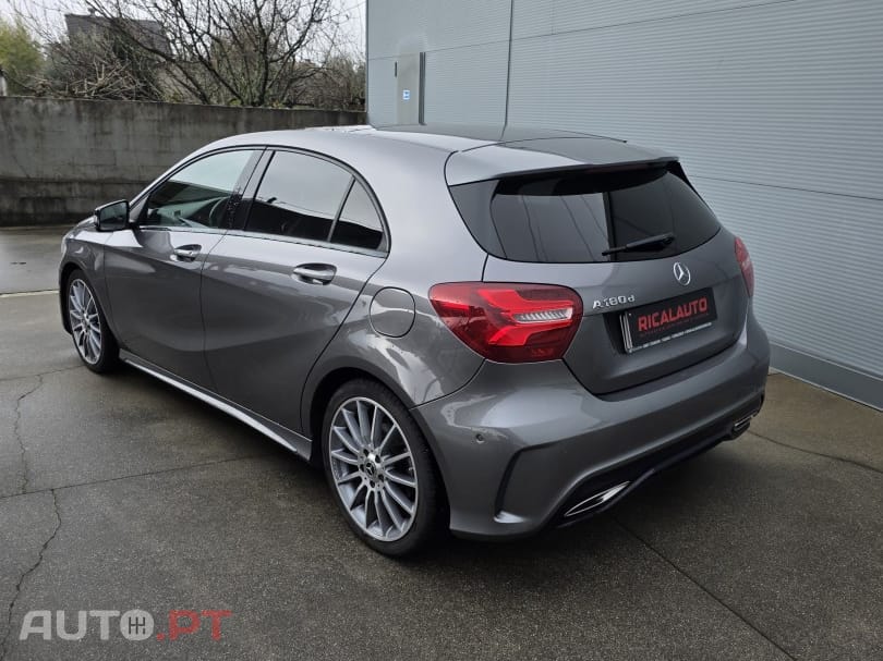 Mercedes-Benz A 180 d AMG Line