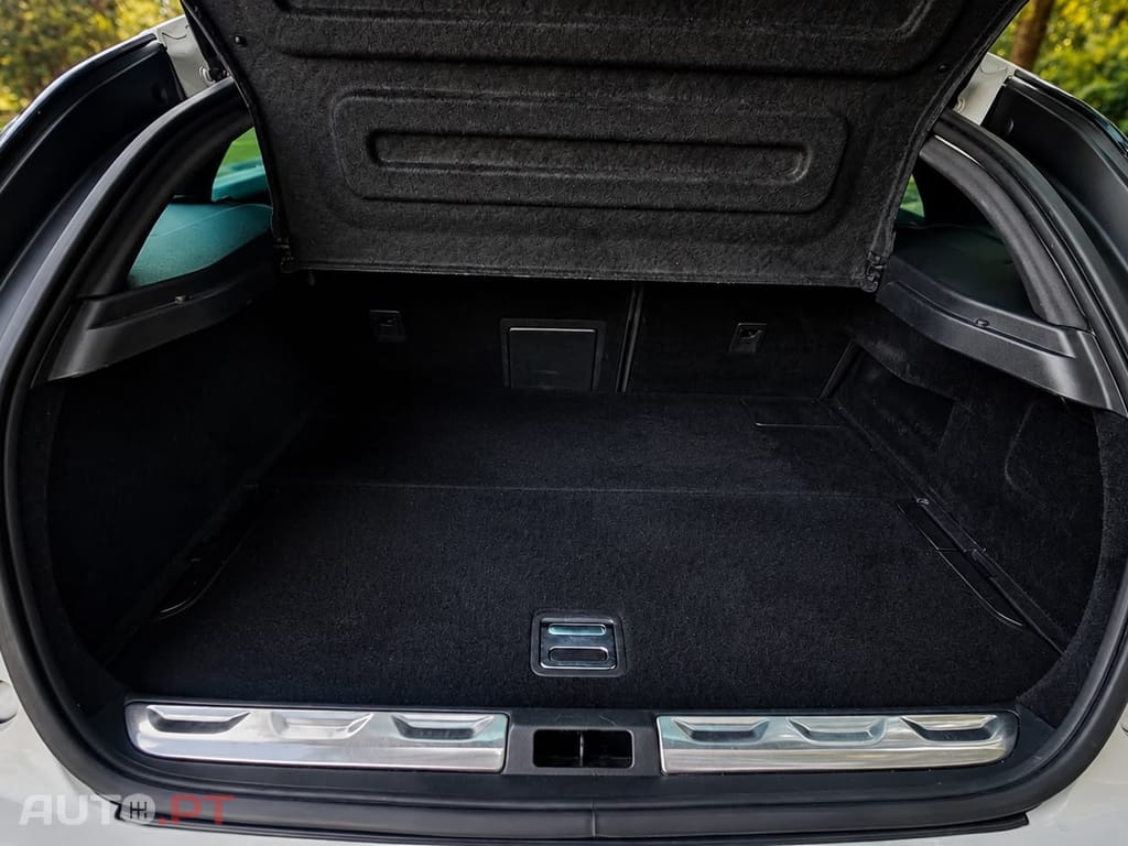 Citroen DS5 2.0 HDi Hybrid4 Sport Chic CMP6