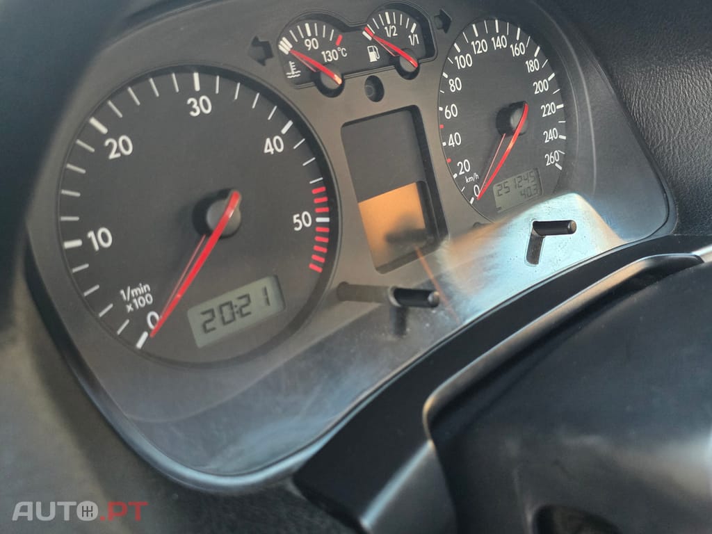 Volkswagen Golf 1.9 TDI Highline 130CV