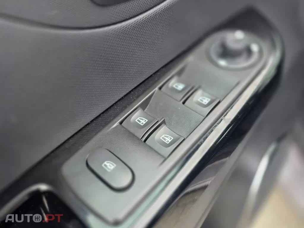Renault Captur (ENERGY) dCi 90 EDC LIMITED
