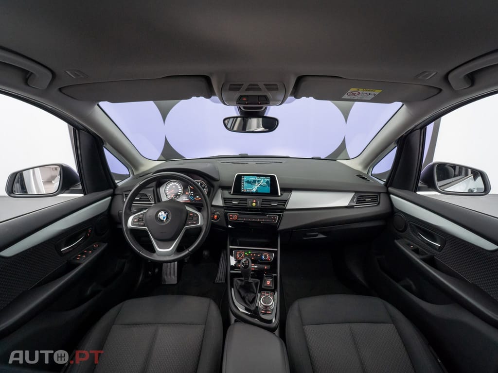 BMW 216 d Advantage