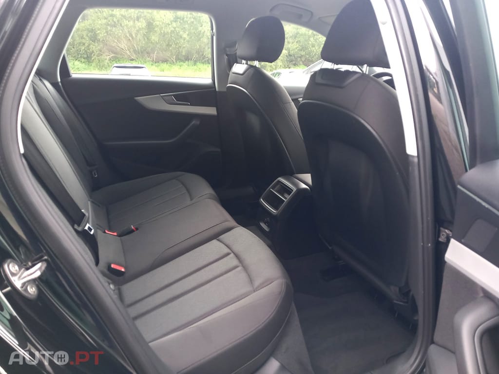 Audi A4 Avant 35 TDI Design S tronic