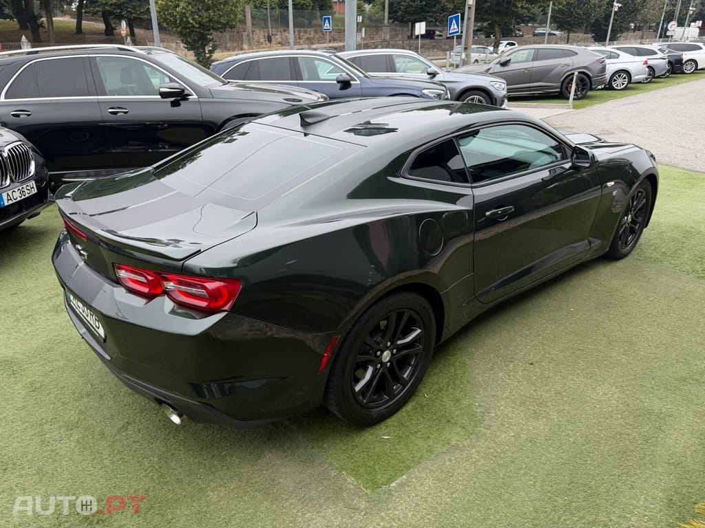 Chevrolet Camaro 2.0 Aut.