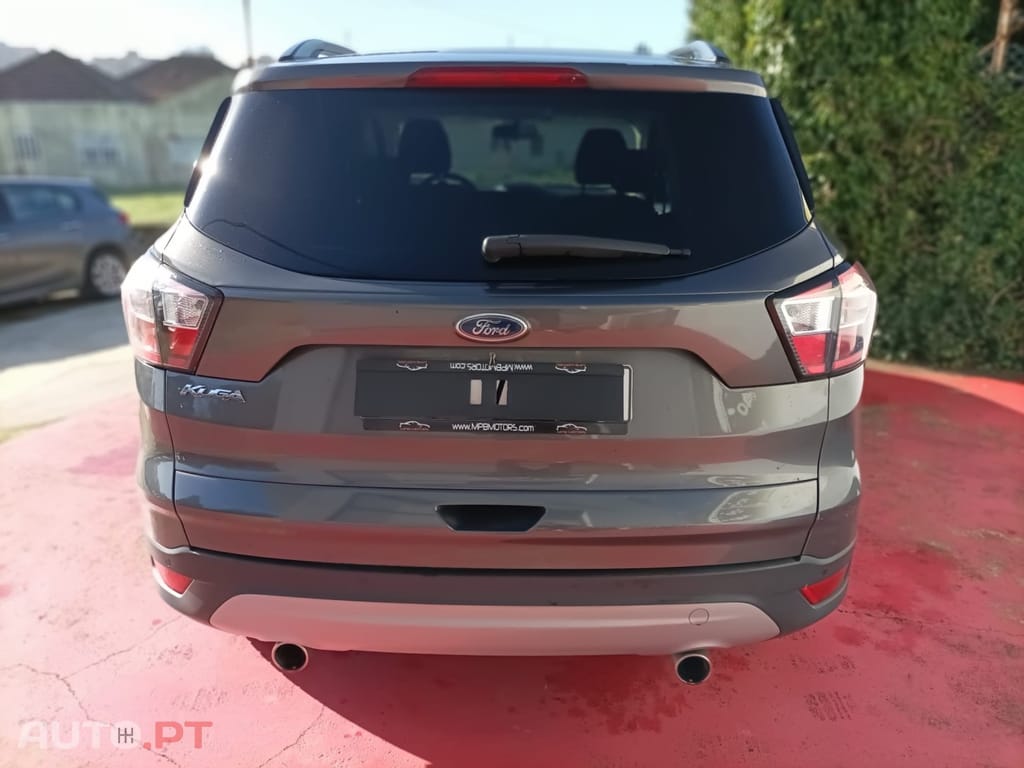 Ford Kuga 1.5 TDCi EcoBlue Titanium