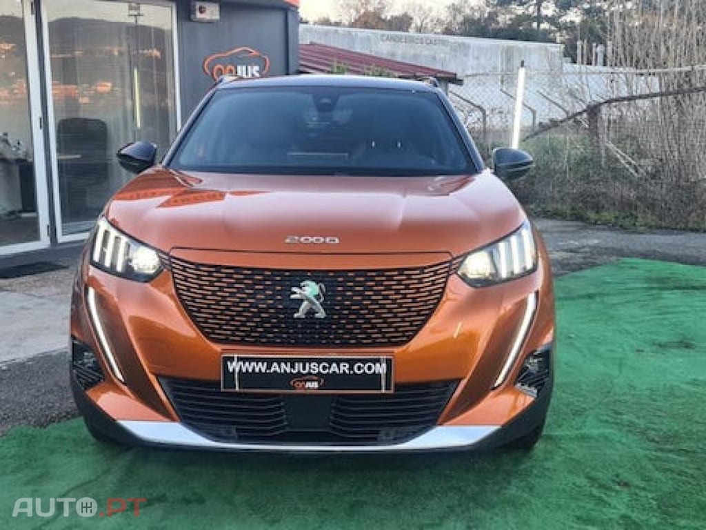 Peugeot 2008 GT LINE E-POWER 2020