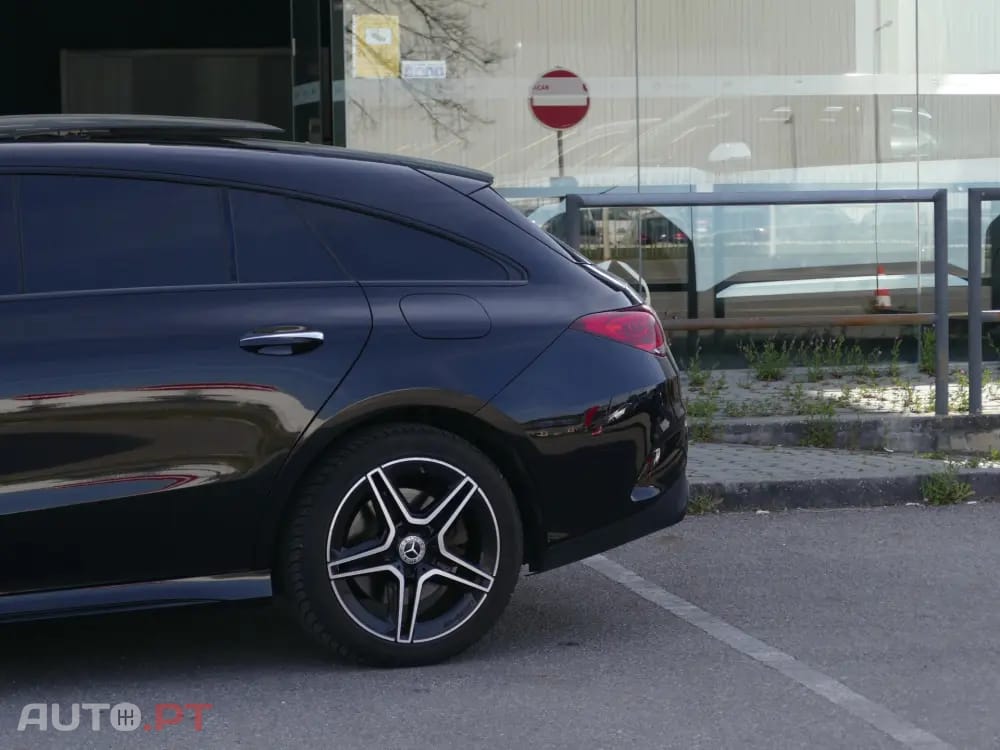 Mercedes-Benz CLA 250 e Shooting Brake AMG Line