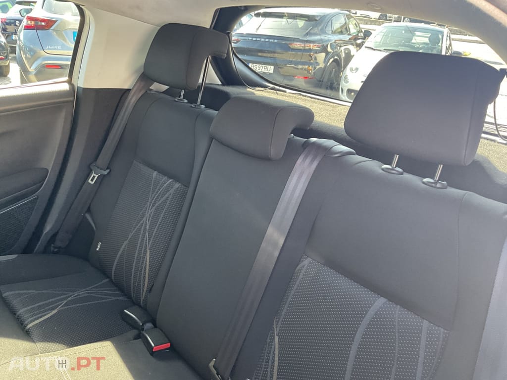 Peugeot 208 1.4 HDi Access