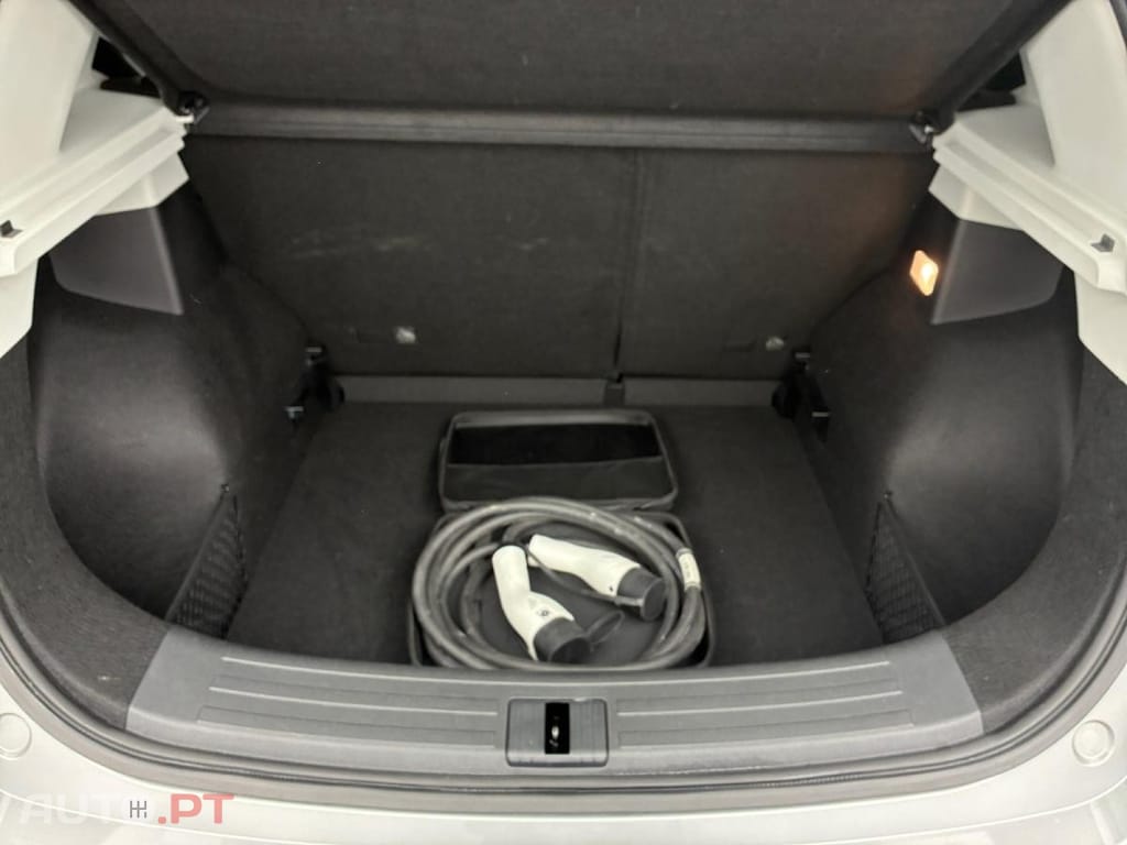 MG ZS 72.6 kWh Luxury