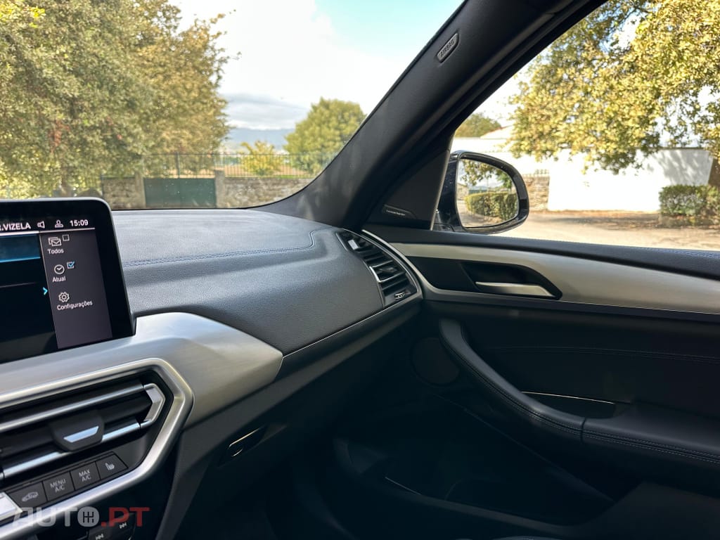 BMW iX3 M Sport Inspiring