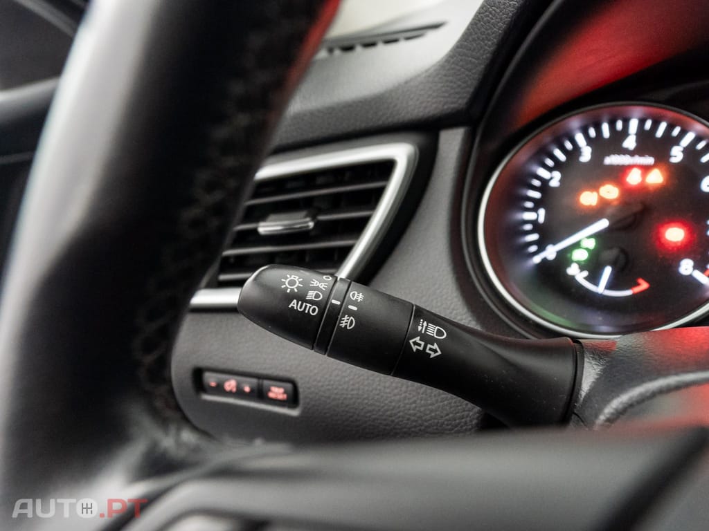 Nissan Qashqai 1.3 DIG-T N-Connecta