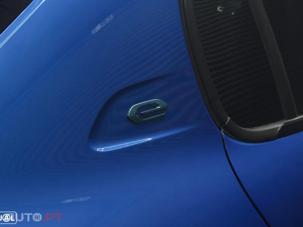 Peugeot E-208 50 kWh GT