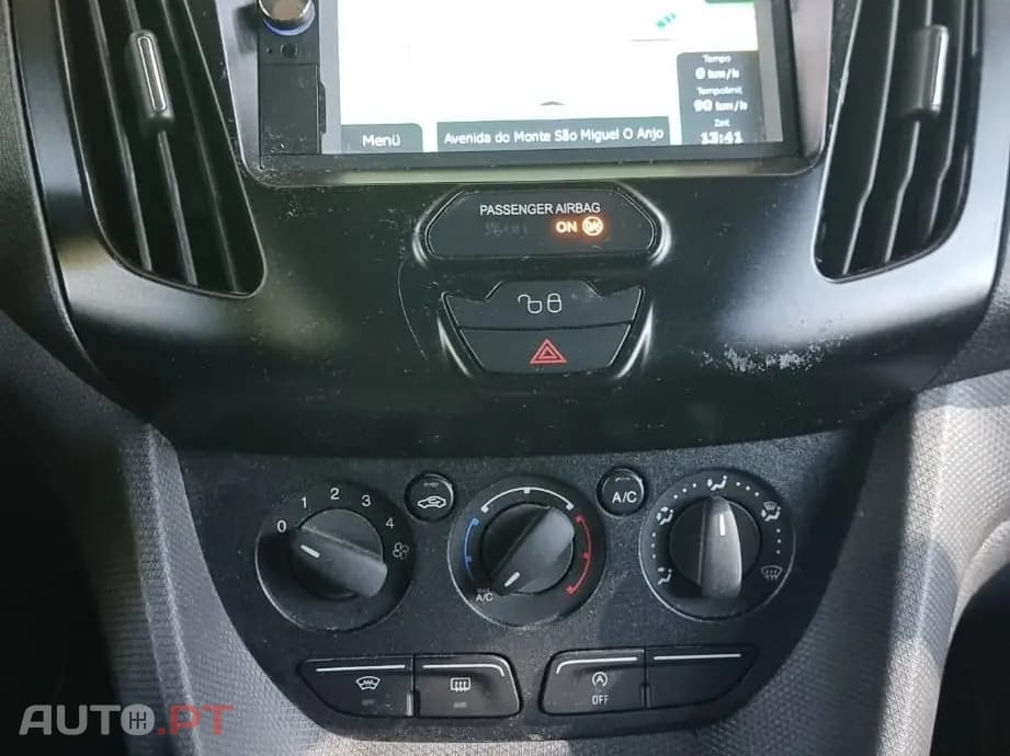 Ford Transit Connect L2 3 Lugares