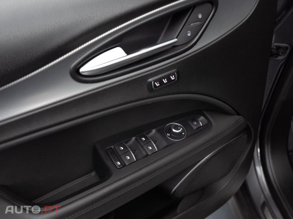 Alfa Romeo Stelvio 2.2 D Sprint Q4 AT8