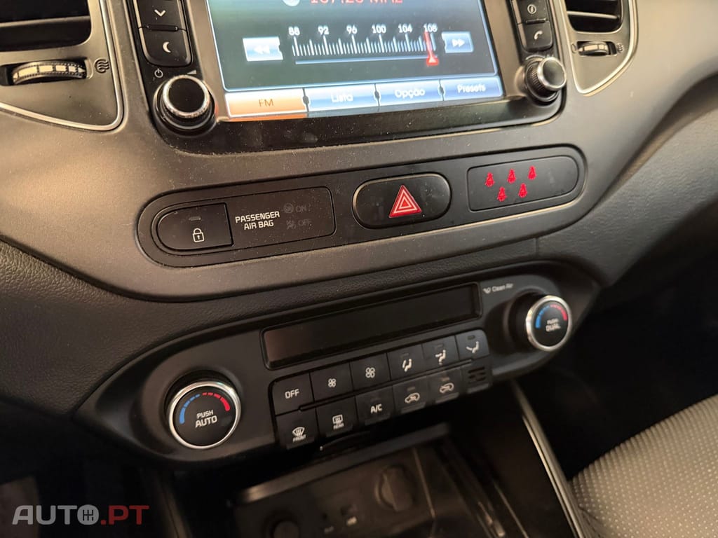 Kia Carens 1,7d 7L