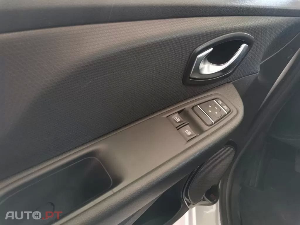 Renault Clio Sport Tourer 1.5 dCi Limited