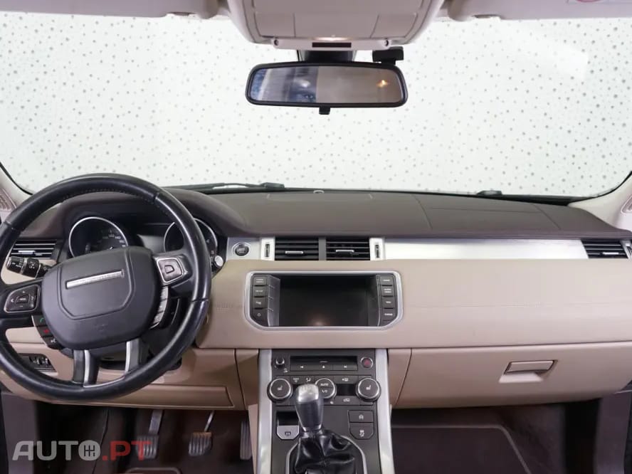 Land Rover Evoque 2.2 eD4 Pure