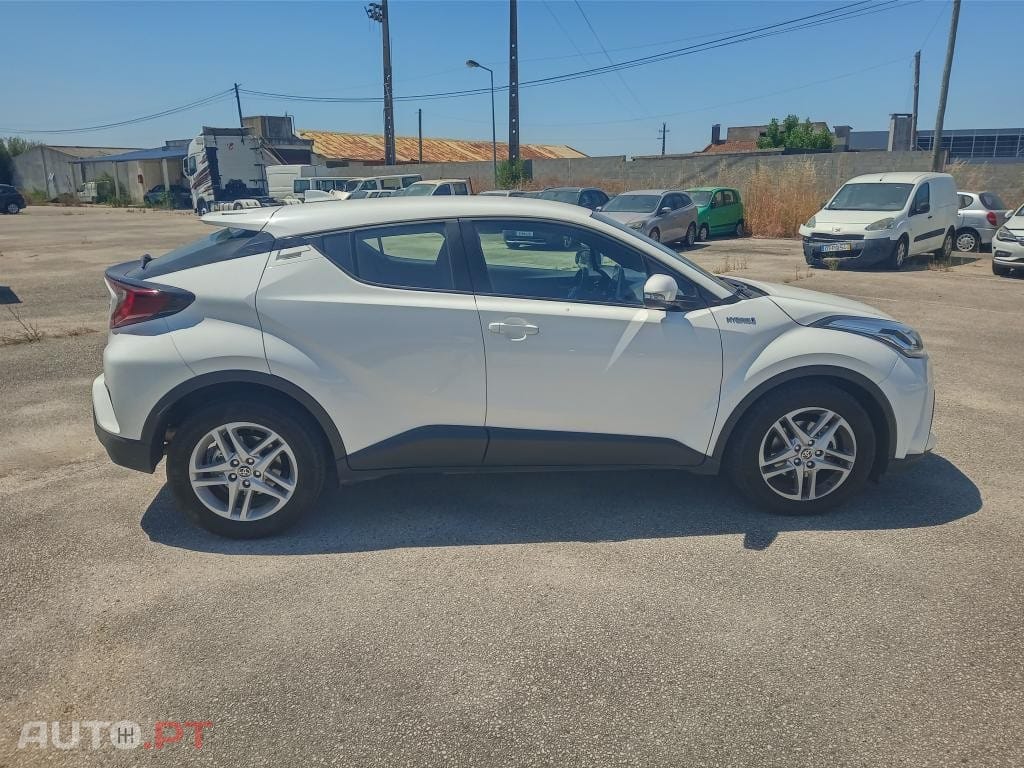 Toyota C-HR 1.8 Hybrid Comfort