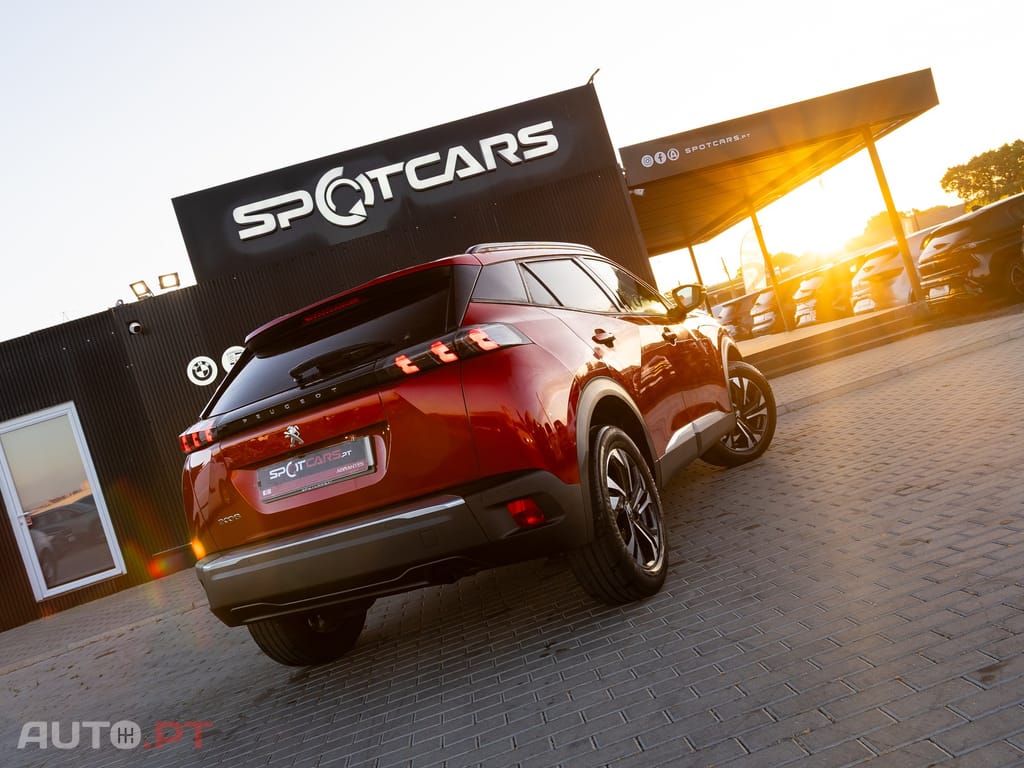 Peugeot 2008 1.2 PureTech Allure Pack