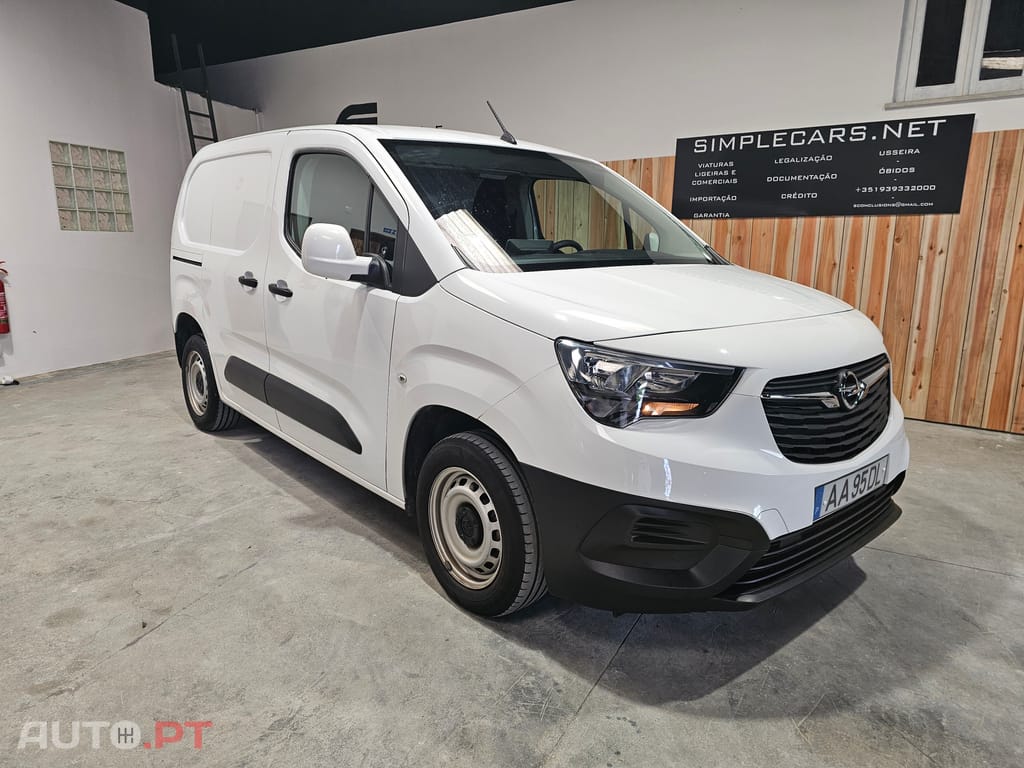 Opel Combo E