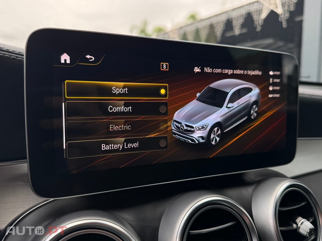 Mercedes-Benz GLC 300 e Coupé 4Matic