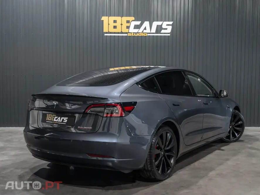 Tesla Model 3 Performance Dual Motor AWD