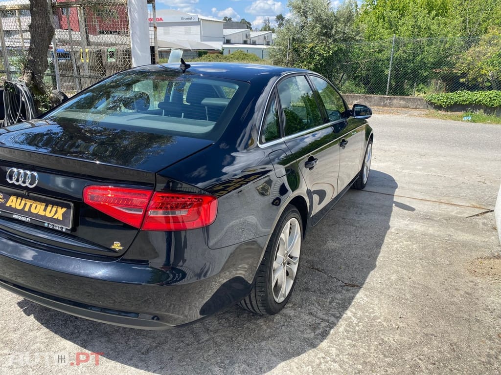 Audi A4 2.0 TDI Business Line S-line
