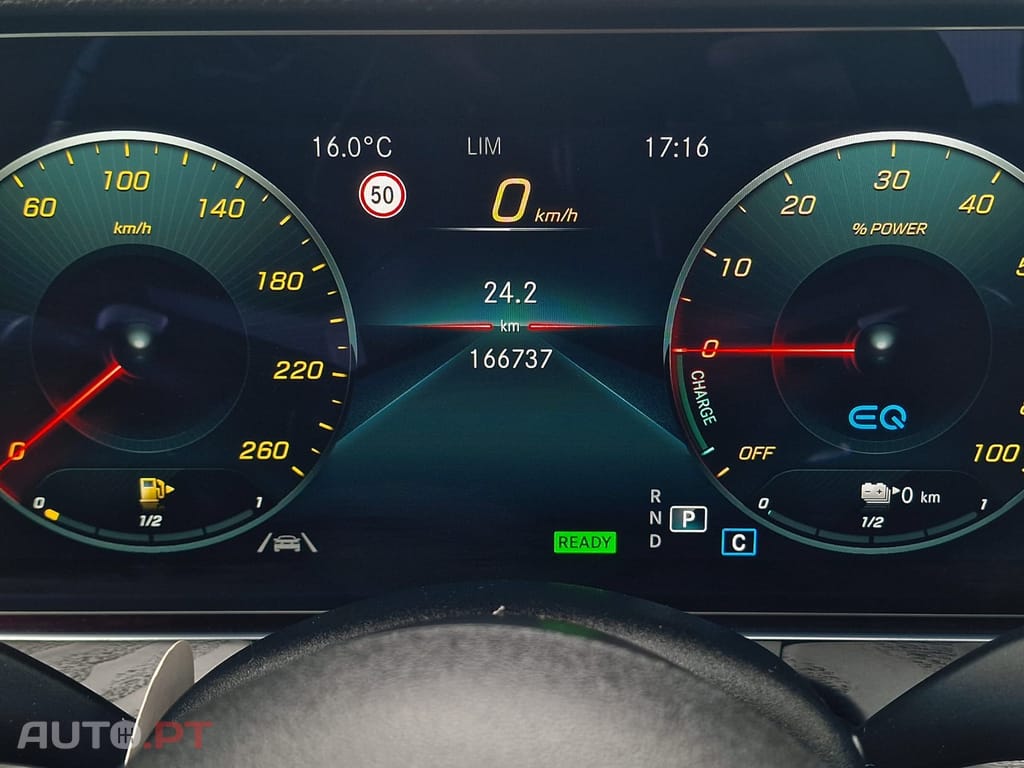 Mercedes-Benz E 300 DE 9G-TRONIC AMG LINE