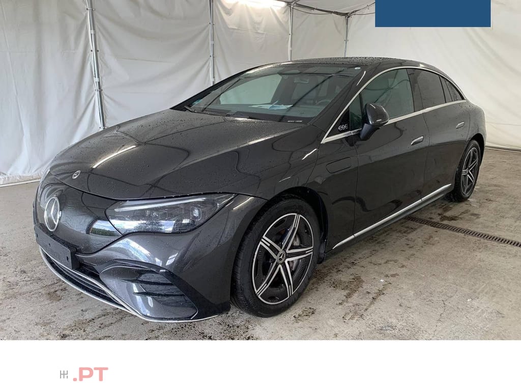 Mercedes-Benz EQE 300 AMG Line