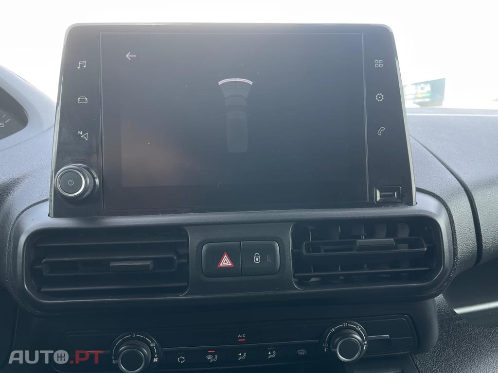 Peugeot Partner 1.5 BlueHDi Premium Standard