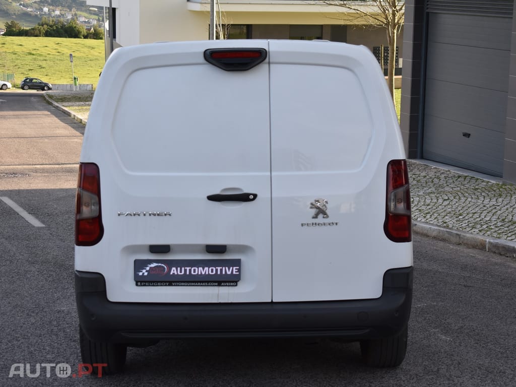Peugeot Partner 1.5 BlueHDi Premium Longa