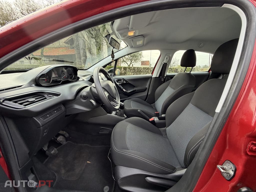 Peugeot 208 1.2 PureTech Active