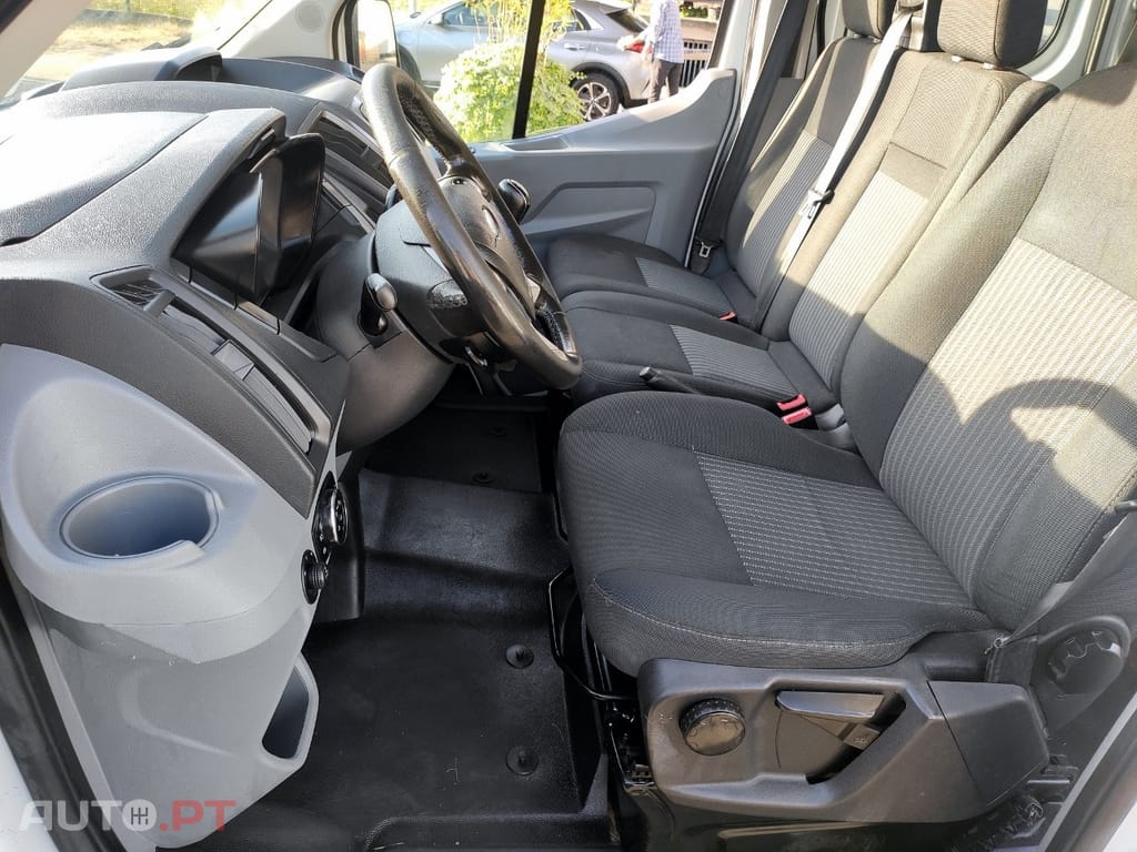 Ford Transit Cab.Dupla 7 Lugares