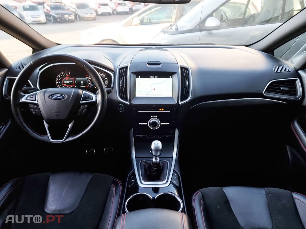 Ford S-Max 2.0 TDCi ST-Line