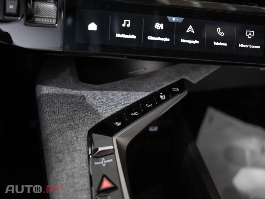 Peugeot 3008 1.2 Hybrid Allure e-DCS6