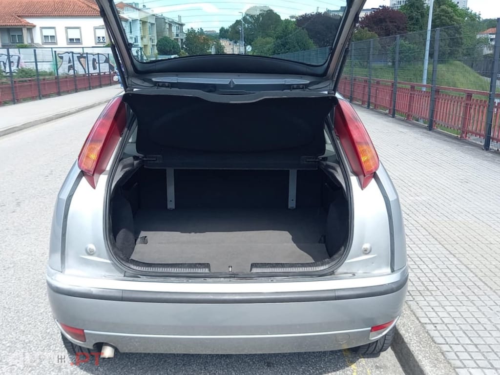 Ford Focus 1.8TDDI 90cv A/C